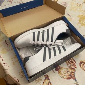 WORN ONCE - K Swiss Men’s Court Pro II CMF